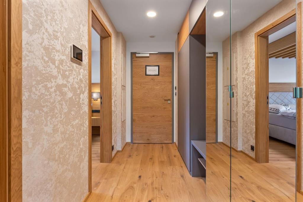Residence Koubek - Utulny Apartman S Vyhledem A Parkovanim Špindlerŭv Mlýn Eksteriør bilde